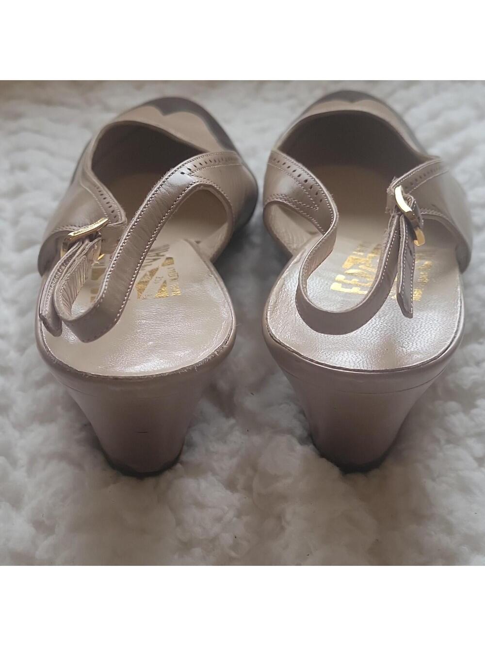 Salvatore Ferragamo Beige Brown Leather Pointed Toe Slingback Heels US 7 ITALY - Picture 3 of 9
